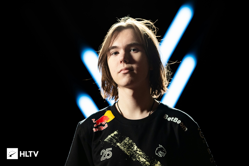 也牵动了出 也牵动了出