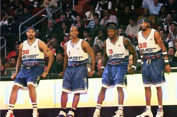 与此同时 与此同时