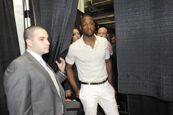 团灭不甩锅 团灭不甩锅